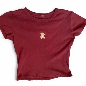Brandy-melville Women's Burgundy and Red T-shirt